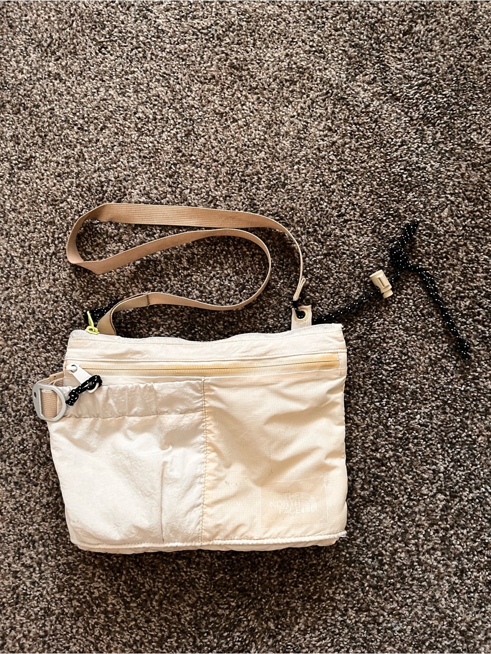 The North Face Mountain Shoulder Bag - White/Cream